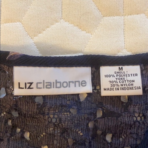 Blouse. - Picture 3 of 3